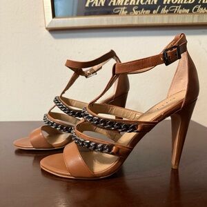 GILI “Nylah” Brown Leather Sandals with Gun Metal Chain - Size 9